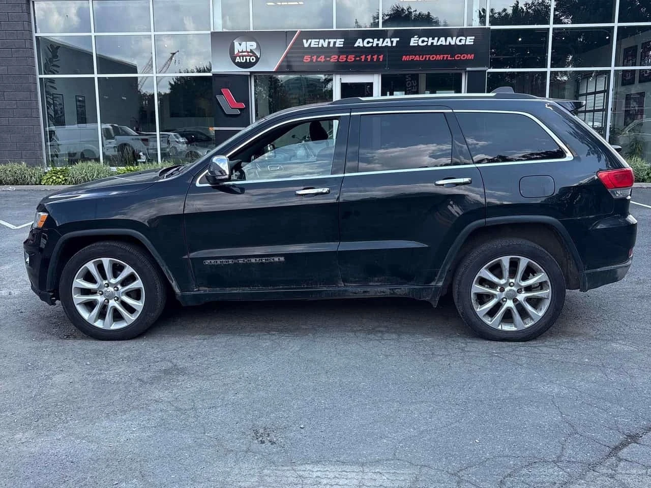 Jeep Grand cherokee Limited | CARFAX | БЕЗ ИНЦИДЕНТИ, снимка 3 - Автомобили и джипове - 55793394