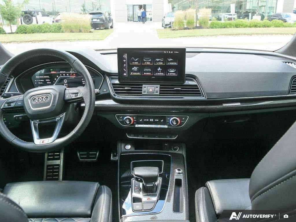 Audi SQ5 * quattro * CARFAX * , снимка 11 - Автомобили и джипове - 56102840