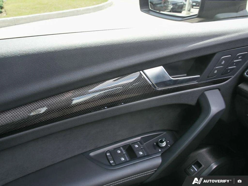 Audi SQ5 * quattro * CARFAX * , снимка 8 - Автомобили и джипове - 56102840