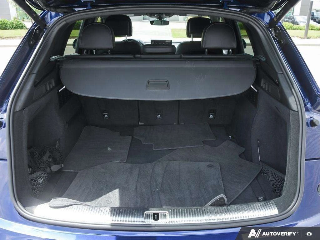 Audi SQ5 * quattro * CARFAX * , снимка 14 - Автомобили и джипове - 56102840