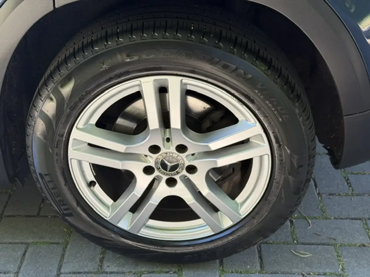 Mercedes-Benz GLB, снимка 9 - Автомобили и джипове - 56227405