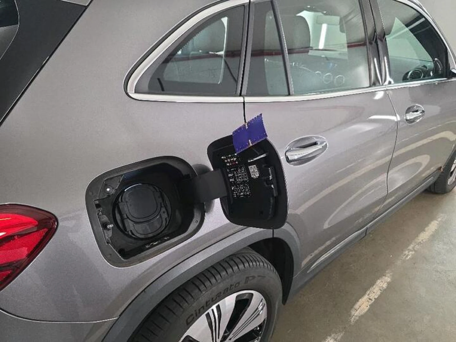 Mercedes-Benz EQA 350 4Matic Leather LED Navi Camera 96.37%SoH | Mobile.bg � ����������� 14