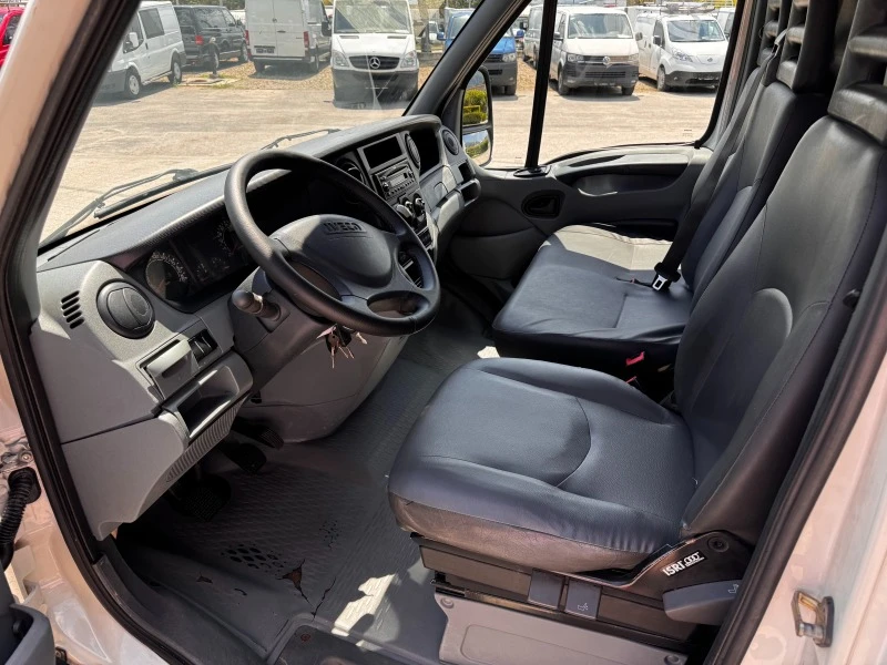 Iveco Daily 35C18 3.0HPI до 3.5т. , снимка 10 - Бусове и автобуси - 46610407