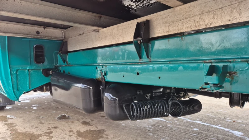 Mercedes-Benz Sprinter 416 * 3.5тона* 4.40м.* ШВЕЙЦАРИЯ* , снимка 6 - Бусове и автобуси - 52564348