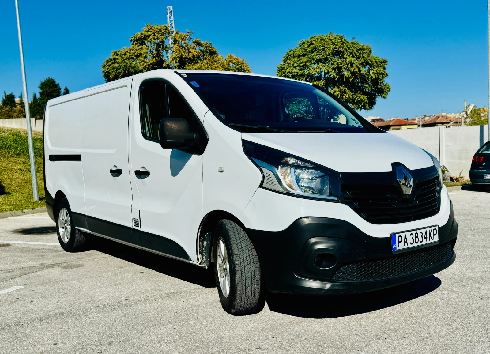 Renault Trafic 1.6 HDI - изображение 6