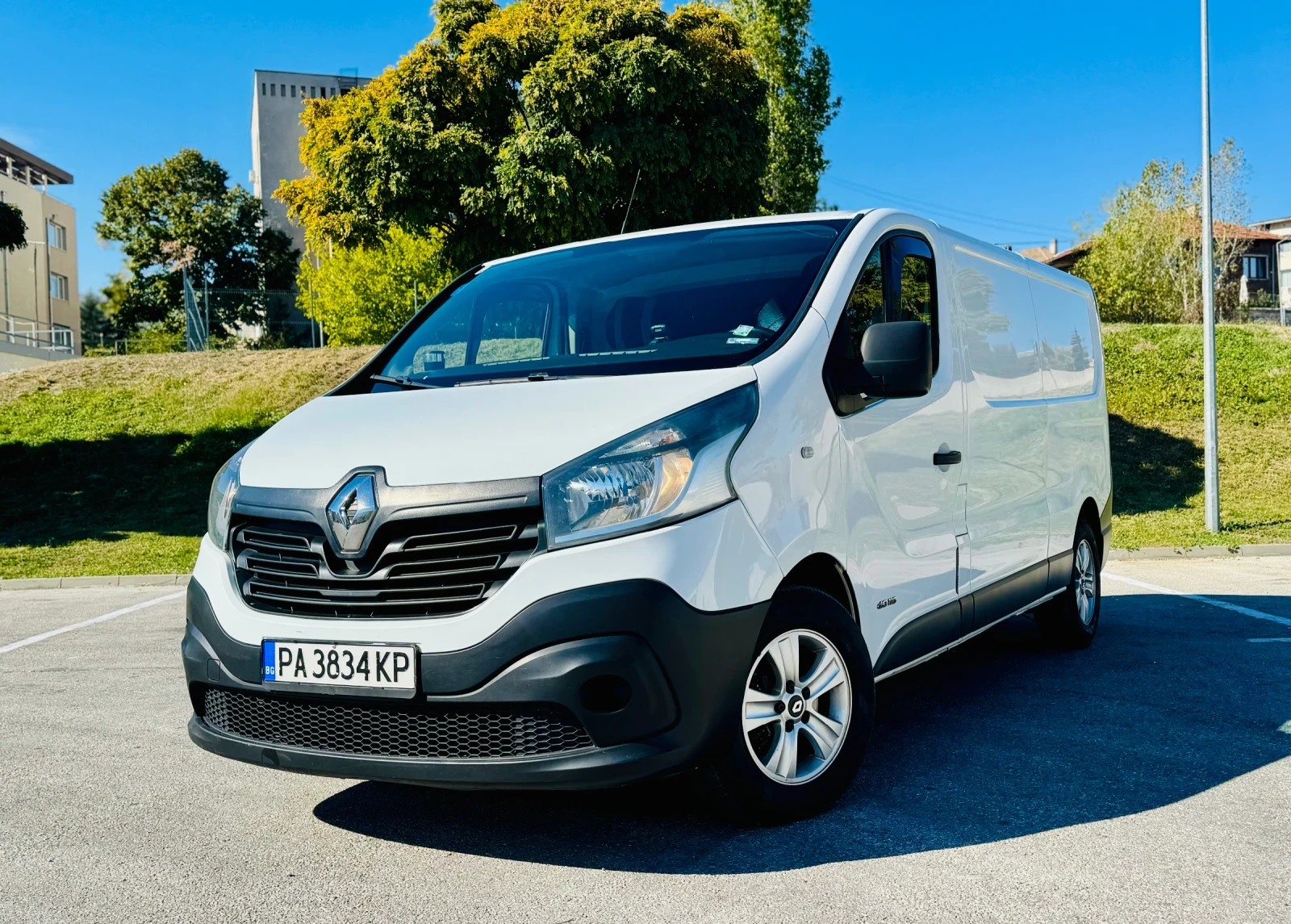 Renault Trafic 1.6 HDI - изображение 7