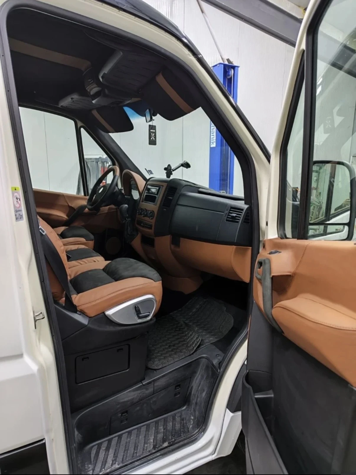 VW Crafter 2.5 | Mobile.bg � ����������� 6