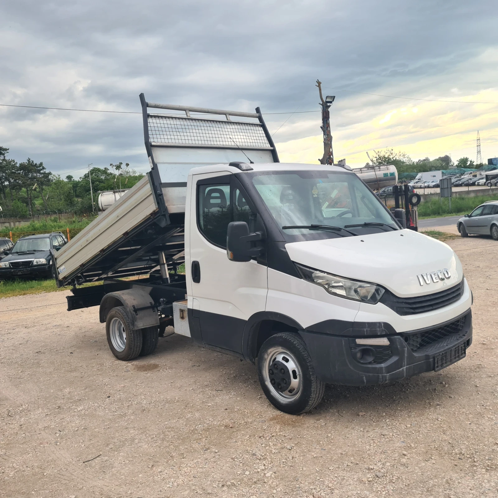 Iveco Daily 35c14, снимка 3 - Бусове и автобуси - 54542859