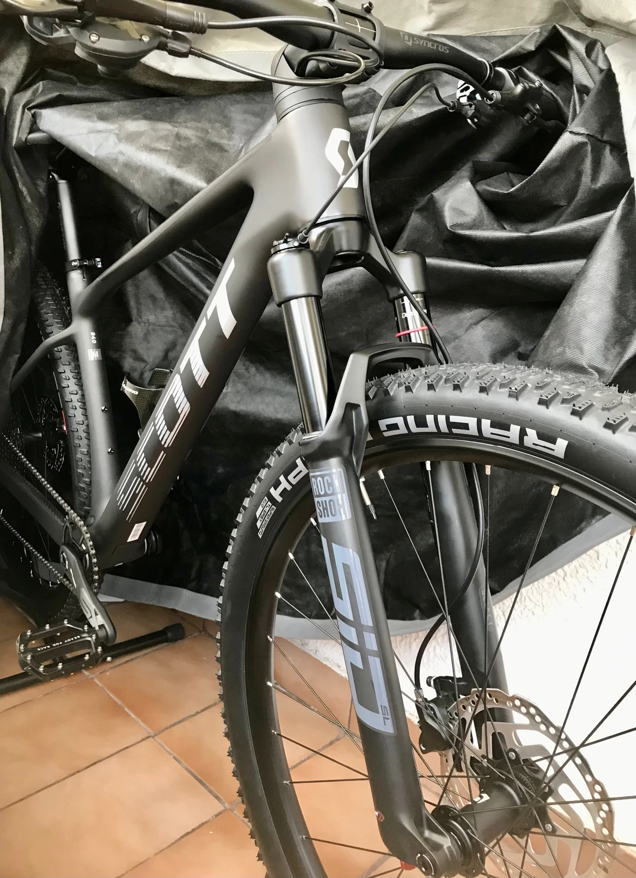 ��������� Scott Scale 940 Carbon / Rock Shox SID SL | Mobile.bg � ����������� 1