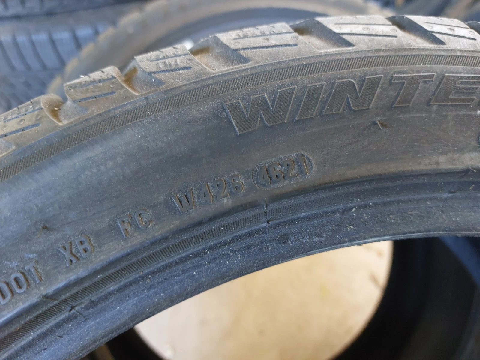  235/40R19 | Mobile.bg   5