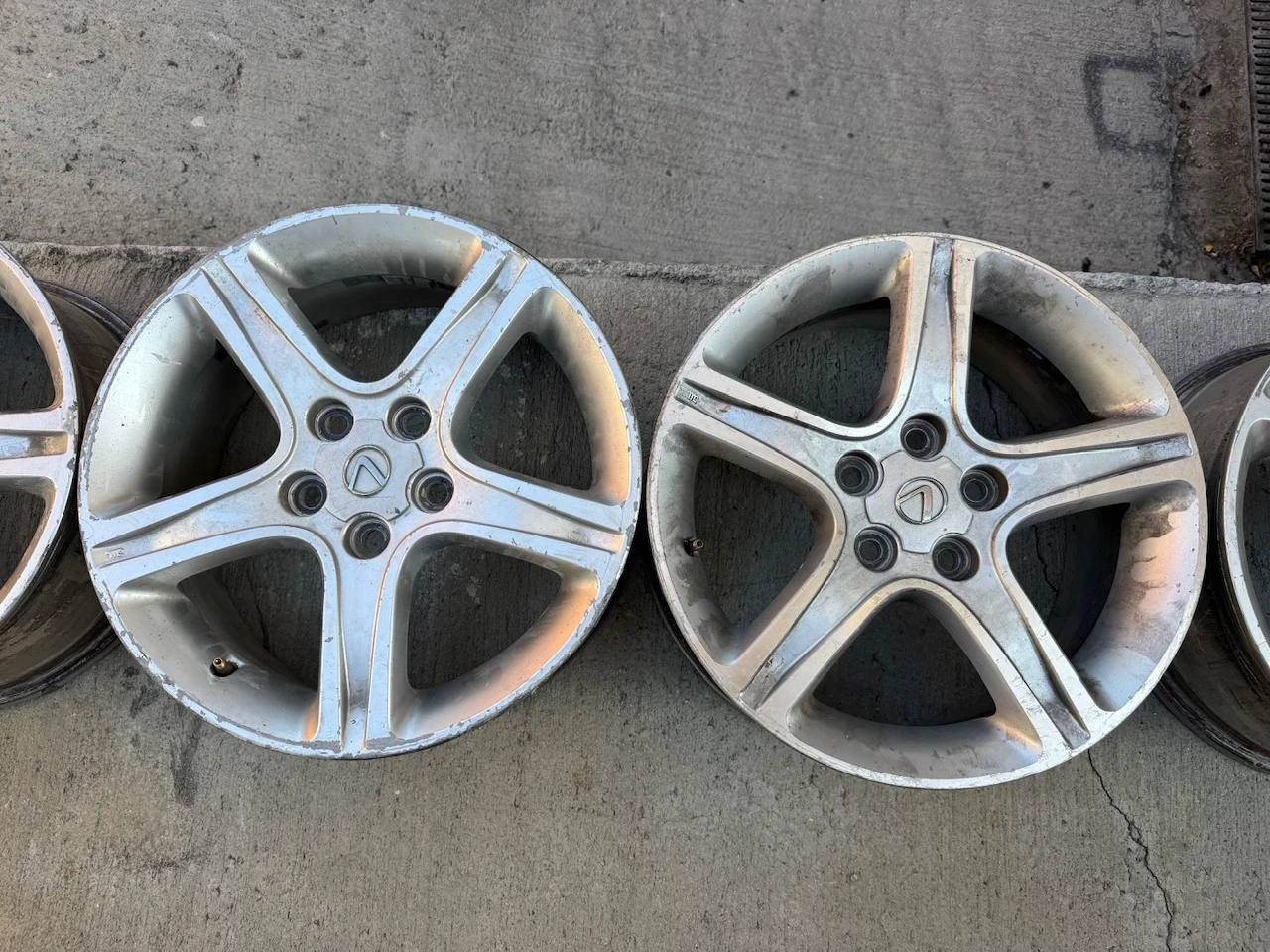   Lexus | Mobile.bg   1