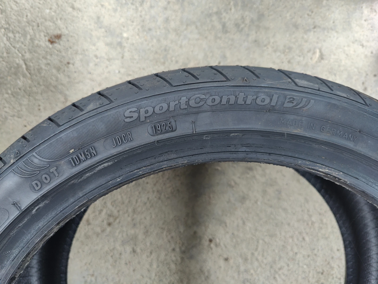 Гуми Летни 225/40R18, снимка 7 - Гуми и джанти - 55156713