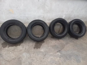 Гуми Всесезонни 235/65R16, снимка 1 - Гуми и джанти - 47096626