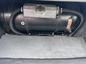 Mercedes-Benz E 320 4MATIC 3.2i GAZ - КЛИМАТРОНИК, снимка 16