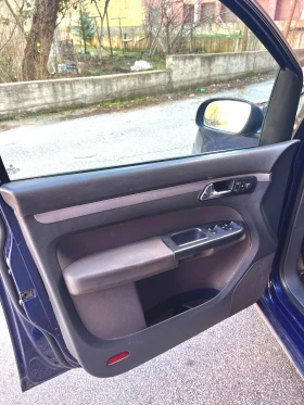 VW Touran 1.9 TDI, снимка 9