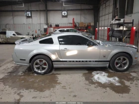 Ford Mustang GT Deluxe, снимка 13