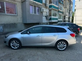 Opel Astra Opel Astra J Facelift   2015 г.   1.6 CDTI 136 к.с, снимка 2
