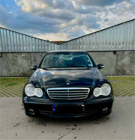 Mercedes-Benz C 200, снимка 1 - Автомобили и джипове - 45159477