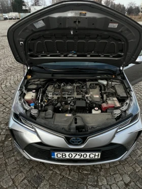 Toyota Corolla Hybrid Executive Plus | Mobile.bg    12