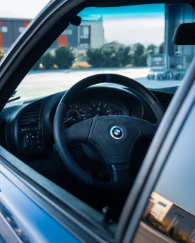 BMW 318 is | Mobile.bg    4