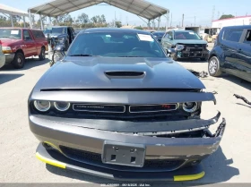 Dodge Challenger 5.7L V-8 VVT, 372HP Rear Wheel Drive | Mobile.bg    4
