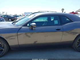 Dodge Challenger 5.7L V-8 VVT, 372HP Rear Wheel Drive | Mobile.bg    6