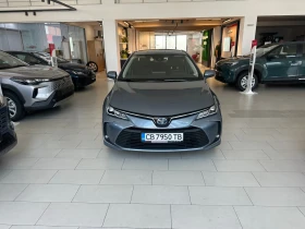 ������ Toyota Corolla