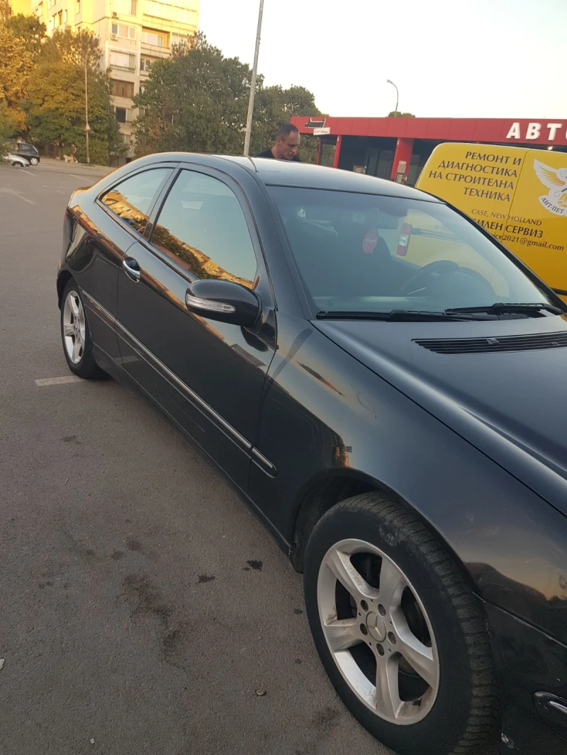 Mercedes-Benz C 200, снимка 3 - Автомобили и джипове - 47057130