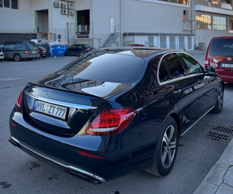 Mercedes-Benz E 200 9-G Wide-Screen ПРОМО ЦЕНА ДО 27.12, снимка 5 - Автомобили и джипове - 48366037