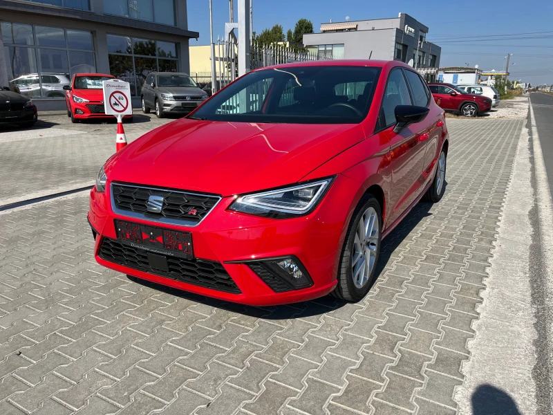 Seat Ibiza 1.0, снимка 1 - Автомобили и джипове - 47725130