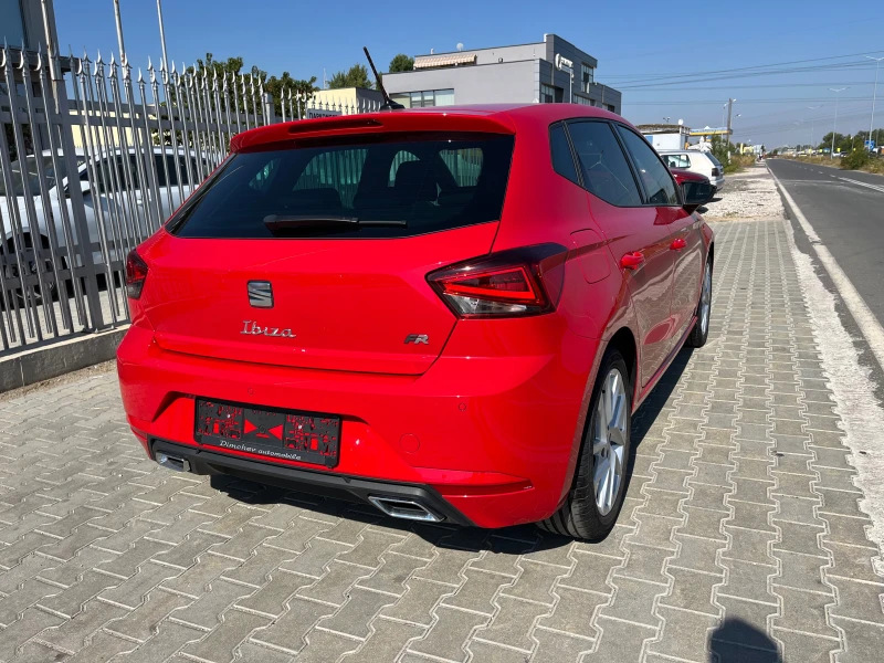 Seat Ibiza 1.0, снимка 5 - Автомобили и джипове - 47725130