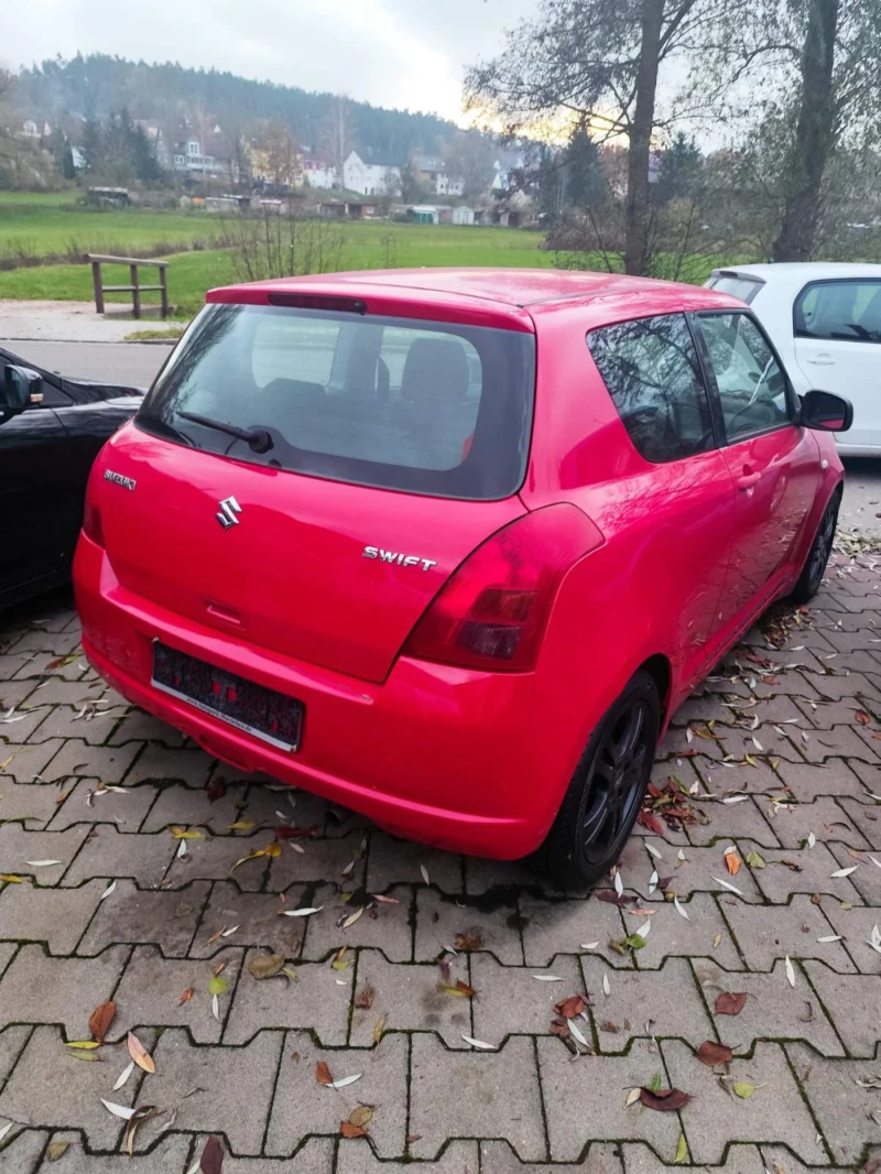 Suzuki Swift, снимка 1 - Автомобили и джипове - 48125743