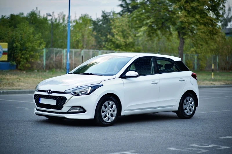 Hyundai I20 1.2i Euro6B, снимка 1 - Автомобили и джипове - 49396340