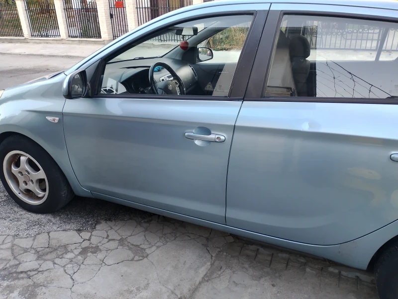 Hyundai I20, снимка 5 - Автомобили и джипове - 48884559