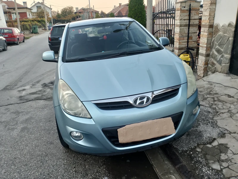 Hyundai I20, снимка 4 - Автомобили и джипове - 48884559