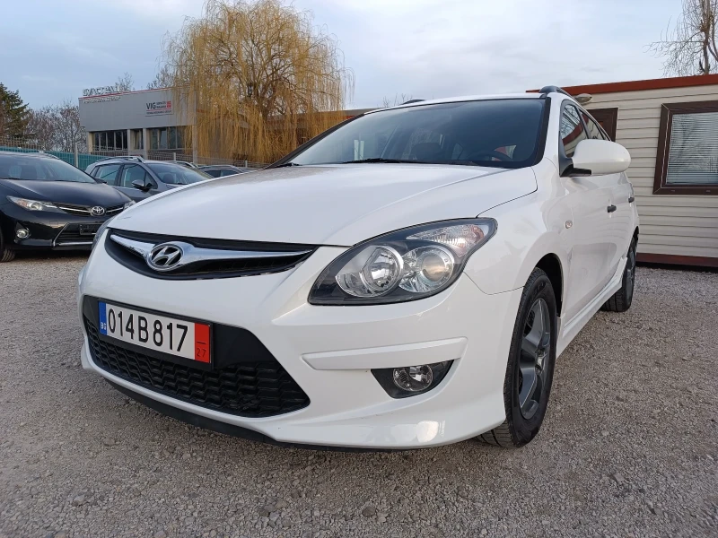 Hyundai I30 1.6 I. 6 Скорости, снимка 1 - Автомобили и джипове - 49445685