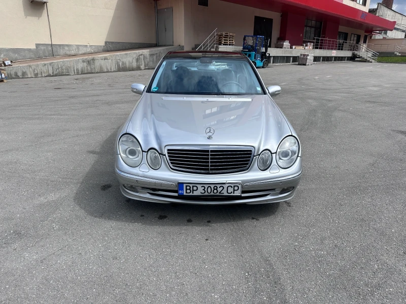 Mercedes-Benz E 320 4MATIC 3.2i GAZ - КЛИМАТРОНИК, снимка 2 - Автомобили и джипове - 49763050