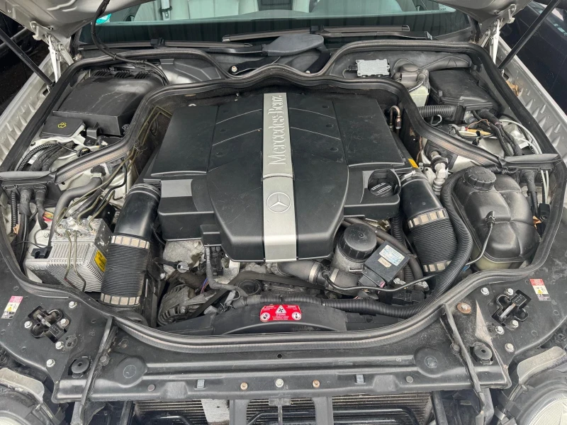 Mercedes-Benz E 320 4MATIC 3.2i GAZ - КЛИМАТРОНИК, снимка 15 - Автомобили и джипове - 49763050
