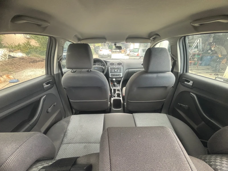 Ford Focus 1.4 Trend, снимка 8 - Автомобили и джипове - 51858013