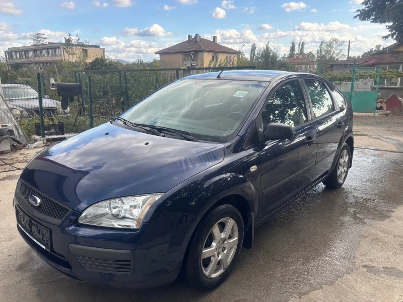 Ford Focus 1.4 Trend, снимка 3 - Автомобили и джипове - 51858013