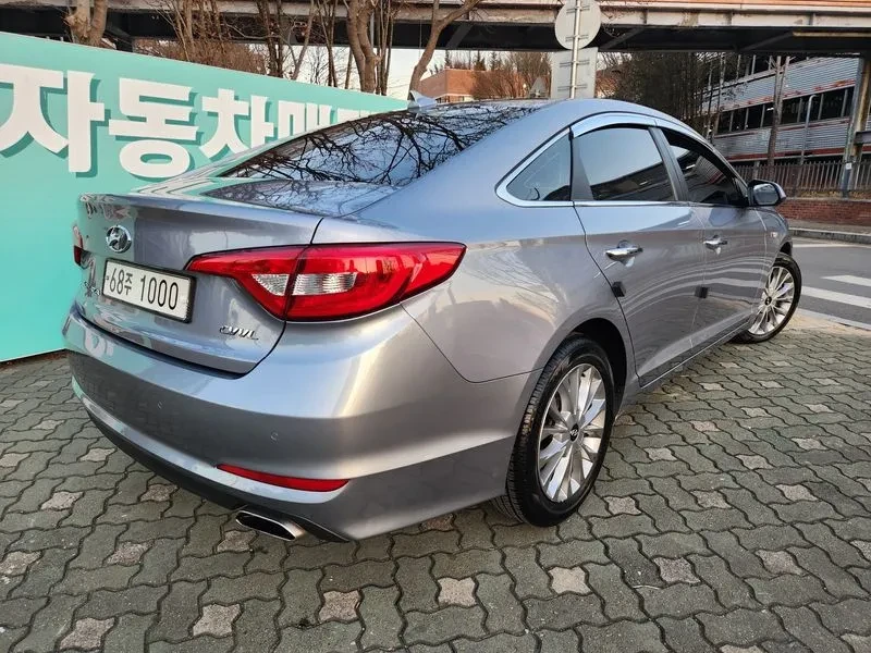 Hyundai Sonata 2.0 Style Special, снимка 3 - Автомобили и джипове - 53771058