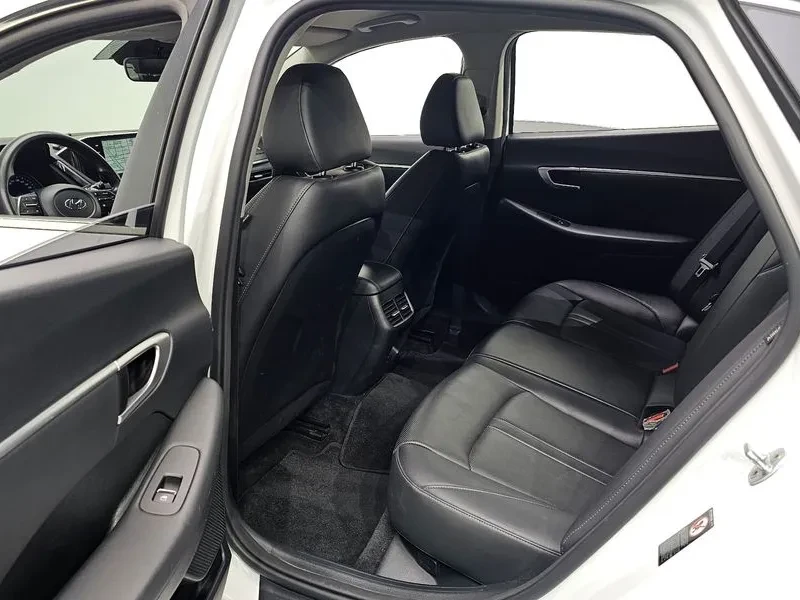 Hyundai Sonata 2.0 - САМО 30% АВАНС, снимка 12 - Автомобили и джипове - 55998023