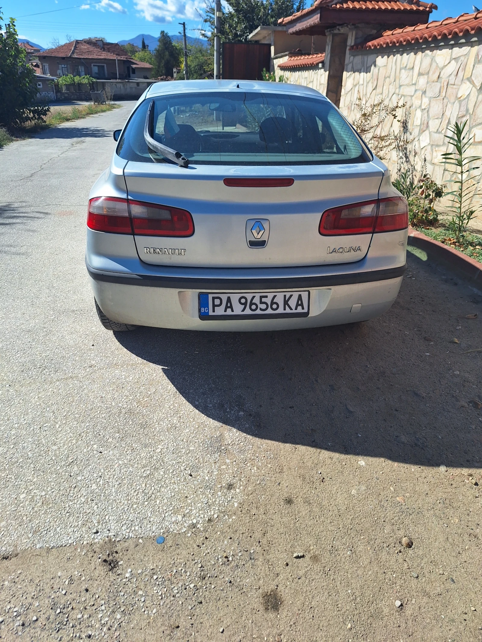 Renault Laguna 1.9 - изображение 4