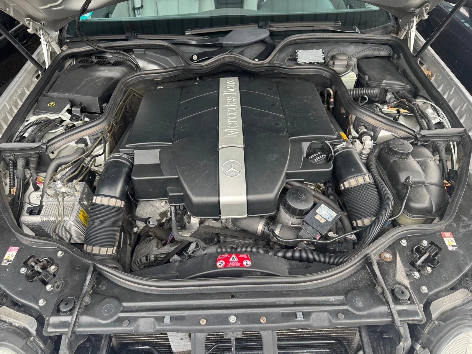 Mercedes-Benz E 320 4MATIC 3.2i GAZ - КЛИМАТРОНИК | Mobile.bg — изображение 15
