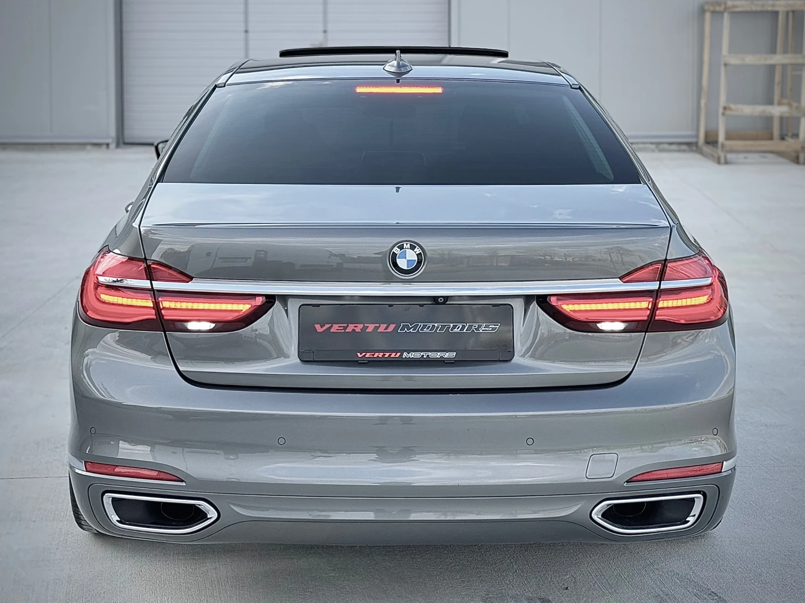 BMW 730 xDrive/ 8ZF/ BUSINESS CHAUFFEUR PACK/ 3xTV/ CARBON - изображение 5