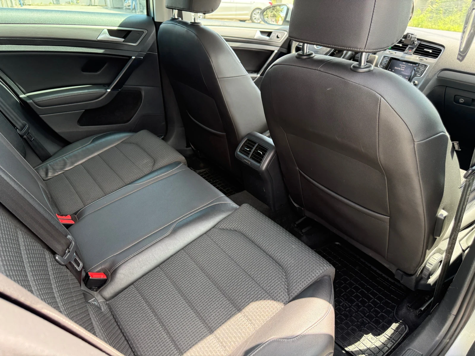 VW Golf 2.0-150 - изображение 9