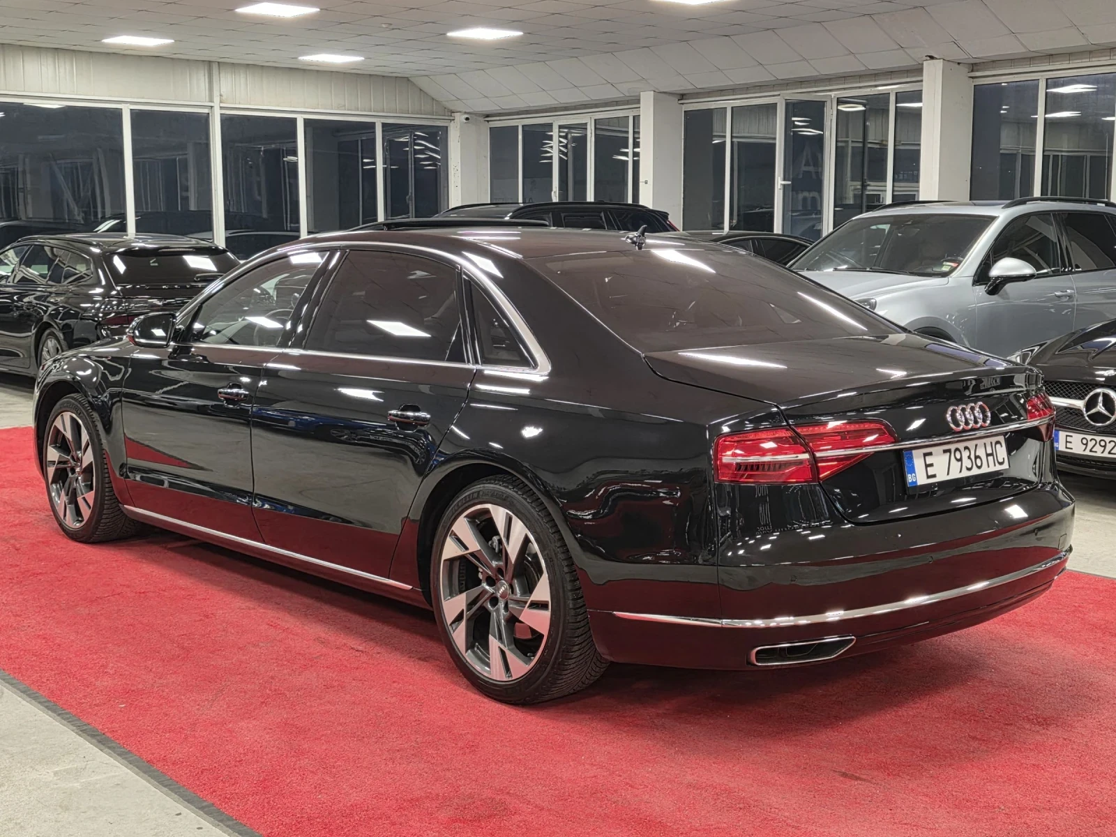 Audi A8 Long | 3.0TDI | ZF8 | VOLL | Обслужена  | Mobile.bg — изображение 4