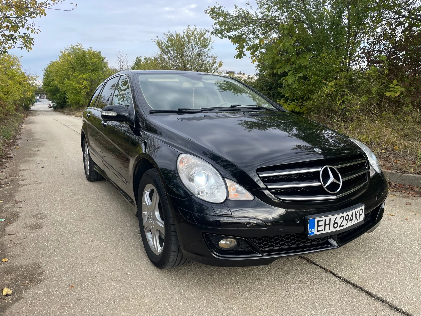 Mercedes-Benz R 320 CDI - изображение 3