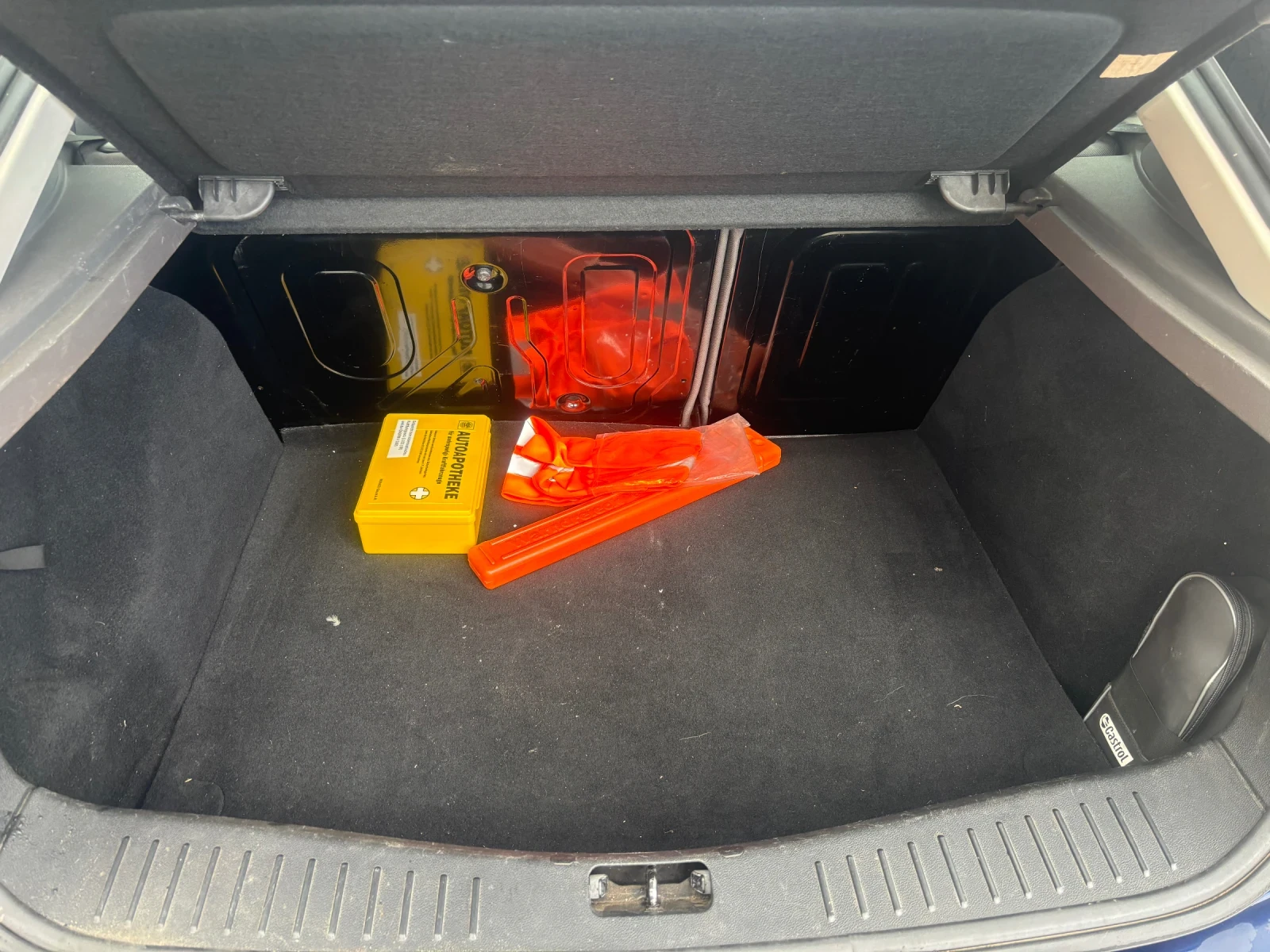 Ford Focus 1.4 Trend - изображение 7