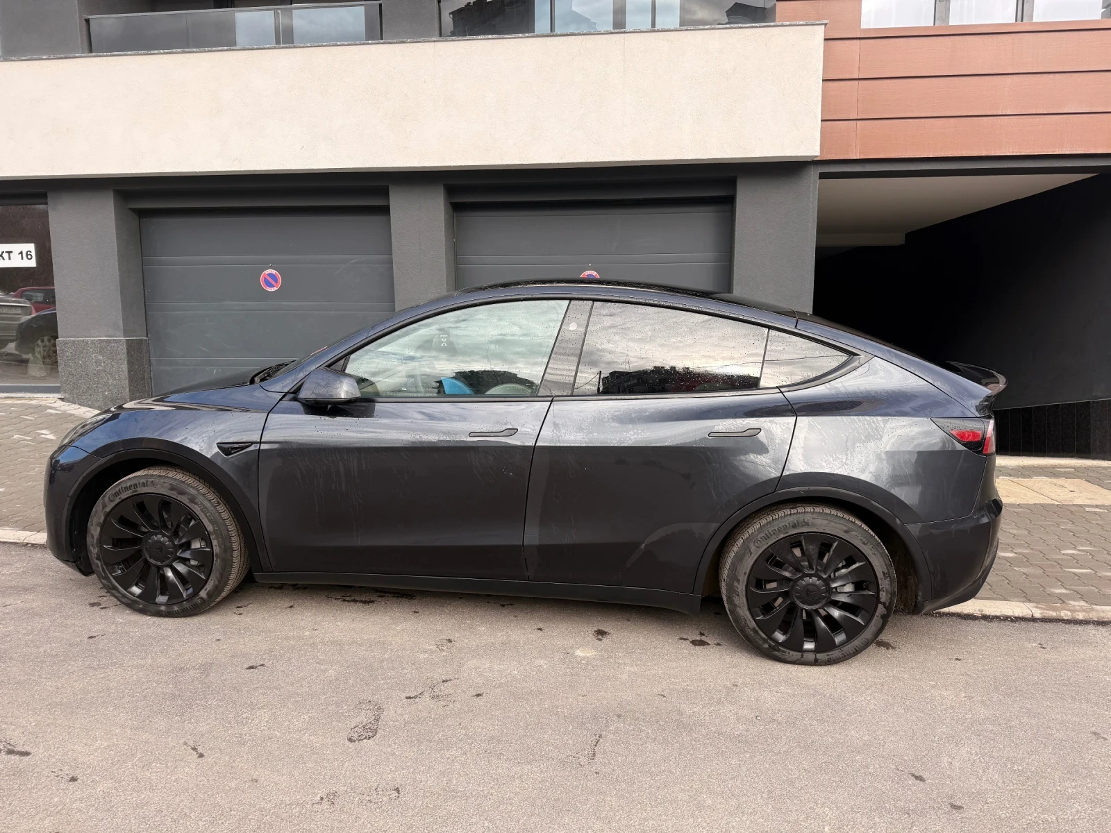 Tesla Model Y 2024 LFP 34000 km - изображение 7